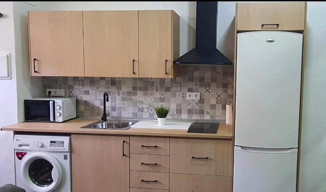 Apartamento Turistico Guadiana Loft Experience Dalia Бадахос Экстерьер фото